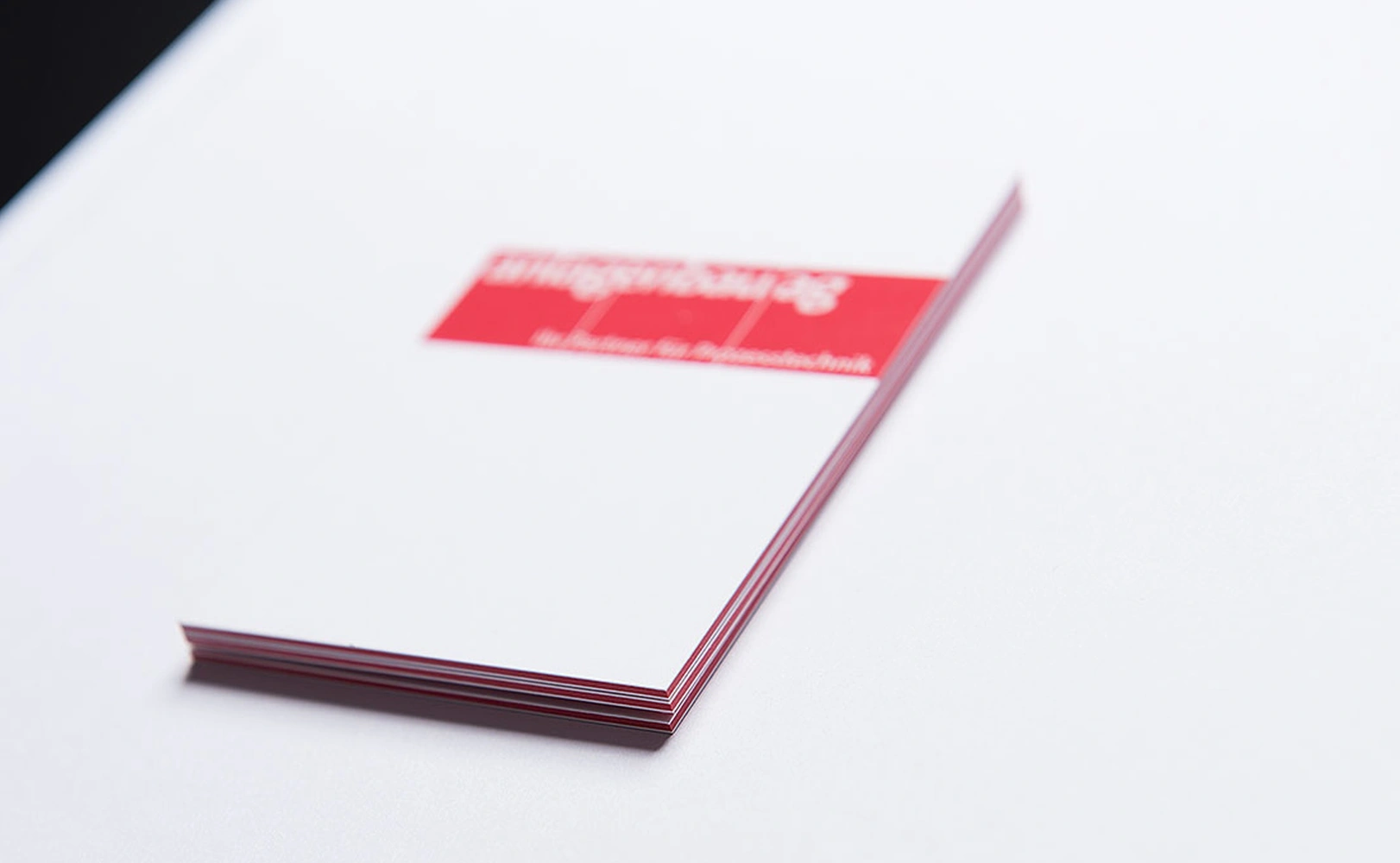 e621 - anlagenbau-e621-werbeagentur-bern-ci-dc_3.jpg__2000x1133_q95_crop-1_subsampling-2_upscale-1.jpg