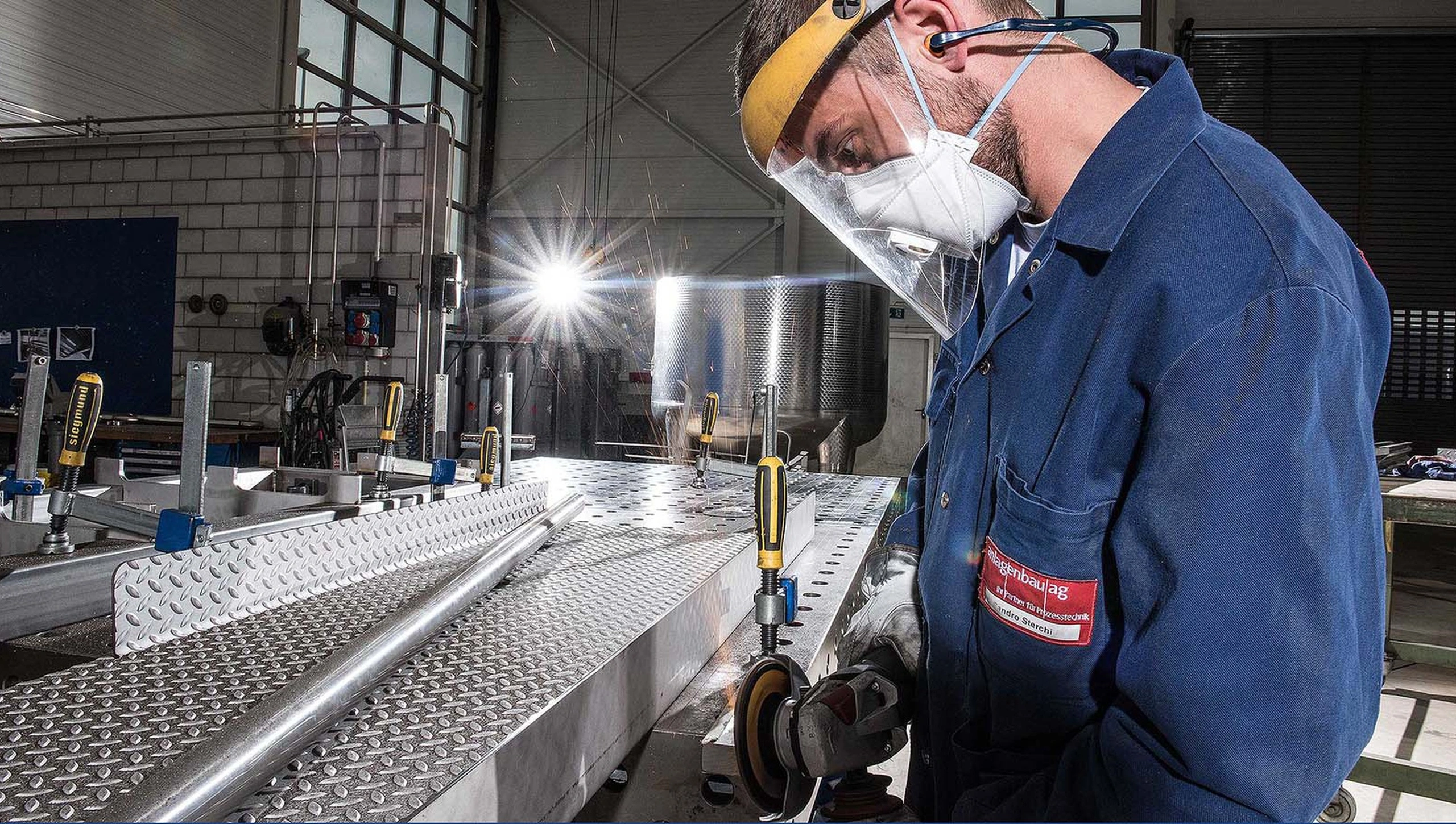 anlagenbau-ag-unternehmensfotografie-schweissarbeiten