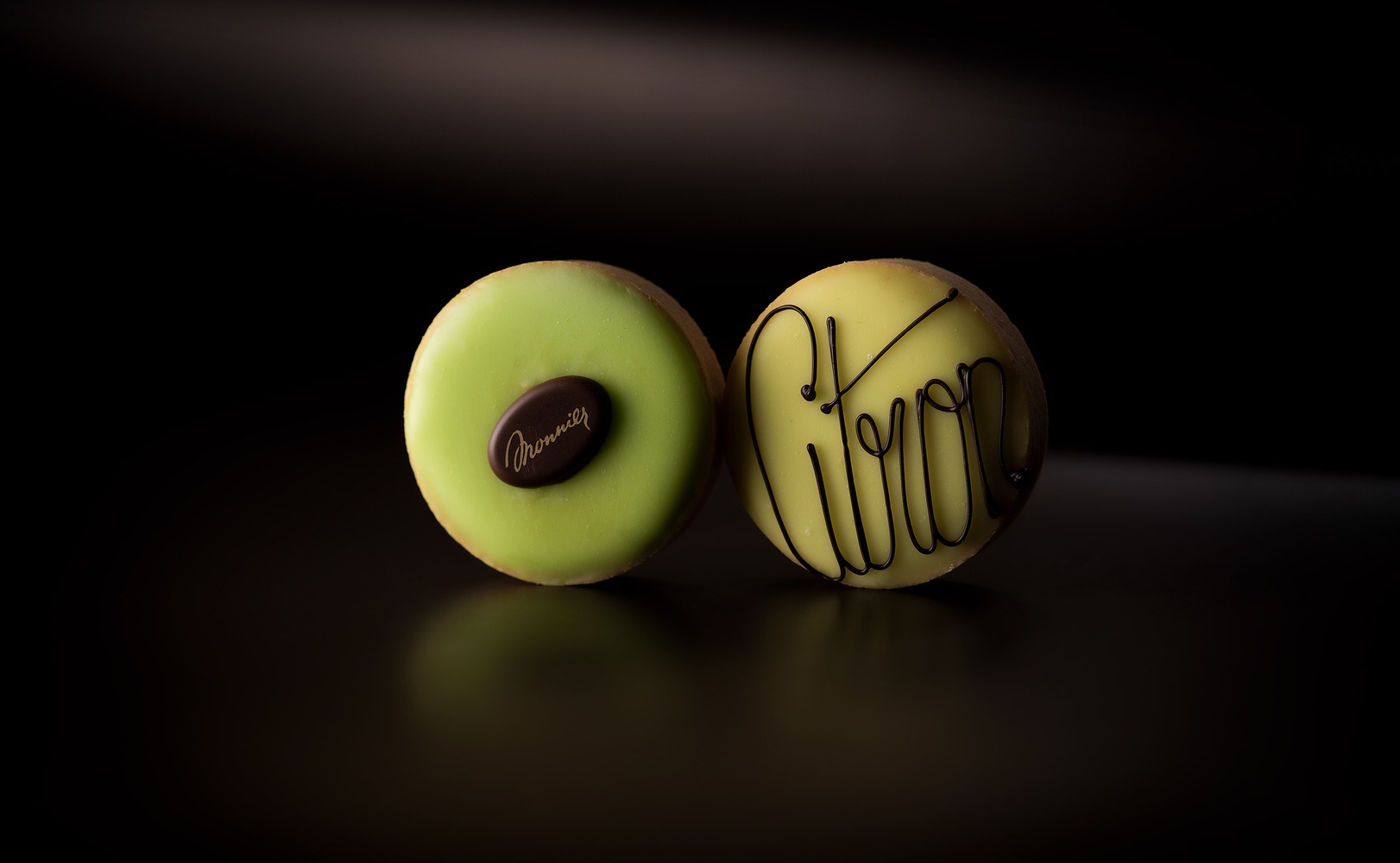 e621 - carac_toertli_monnier_bern_murten_süssepst_shop.jpg