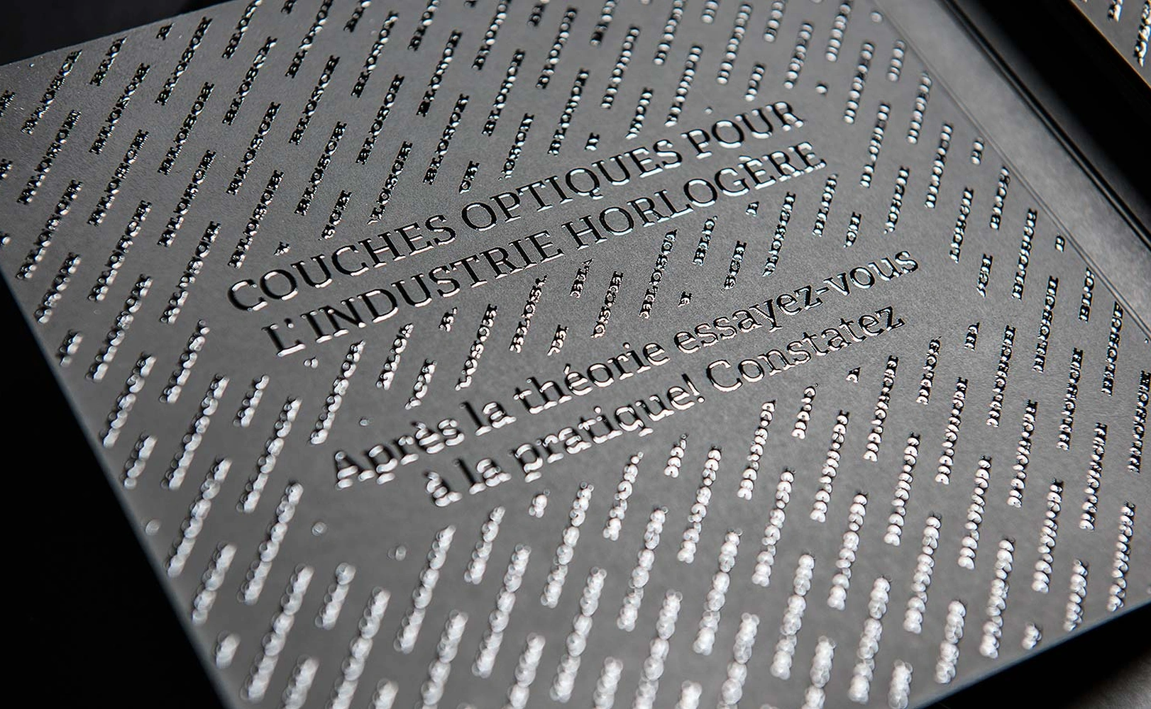 e621 - e621-werbeagantur-bern-bloesch-verpackungsdesign-produkspezifisch-uhrenindustrie-e621 (5).jpg