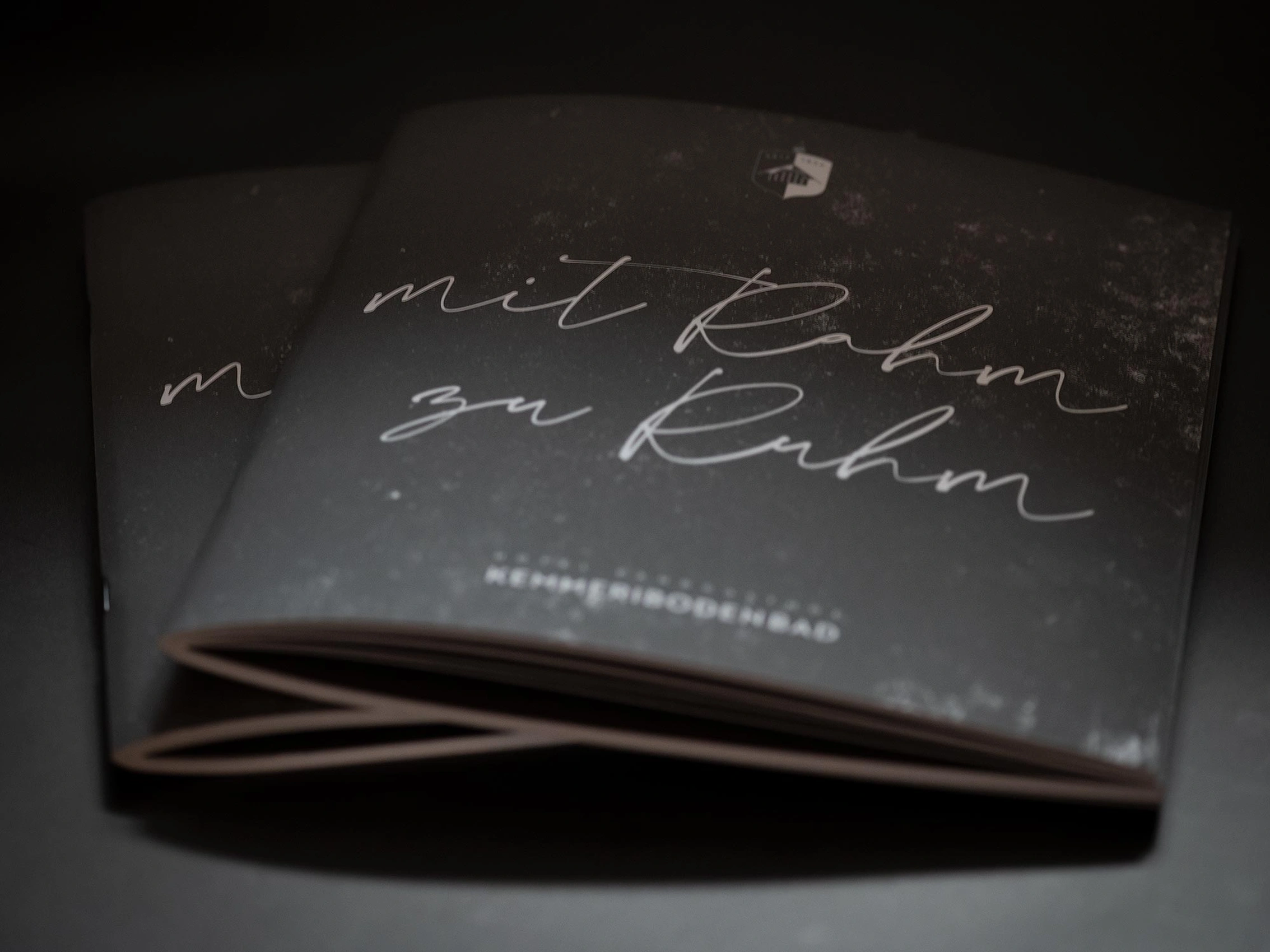 bild - e621 Kemmeriboden Bad – Rebranding & Signaletik by E621