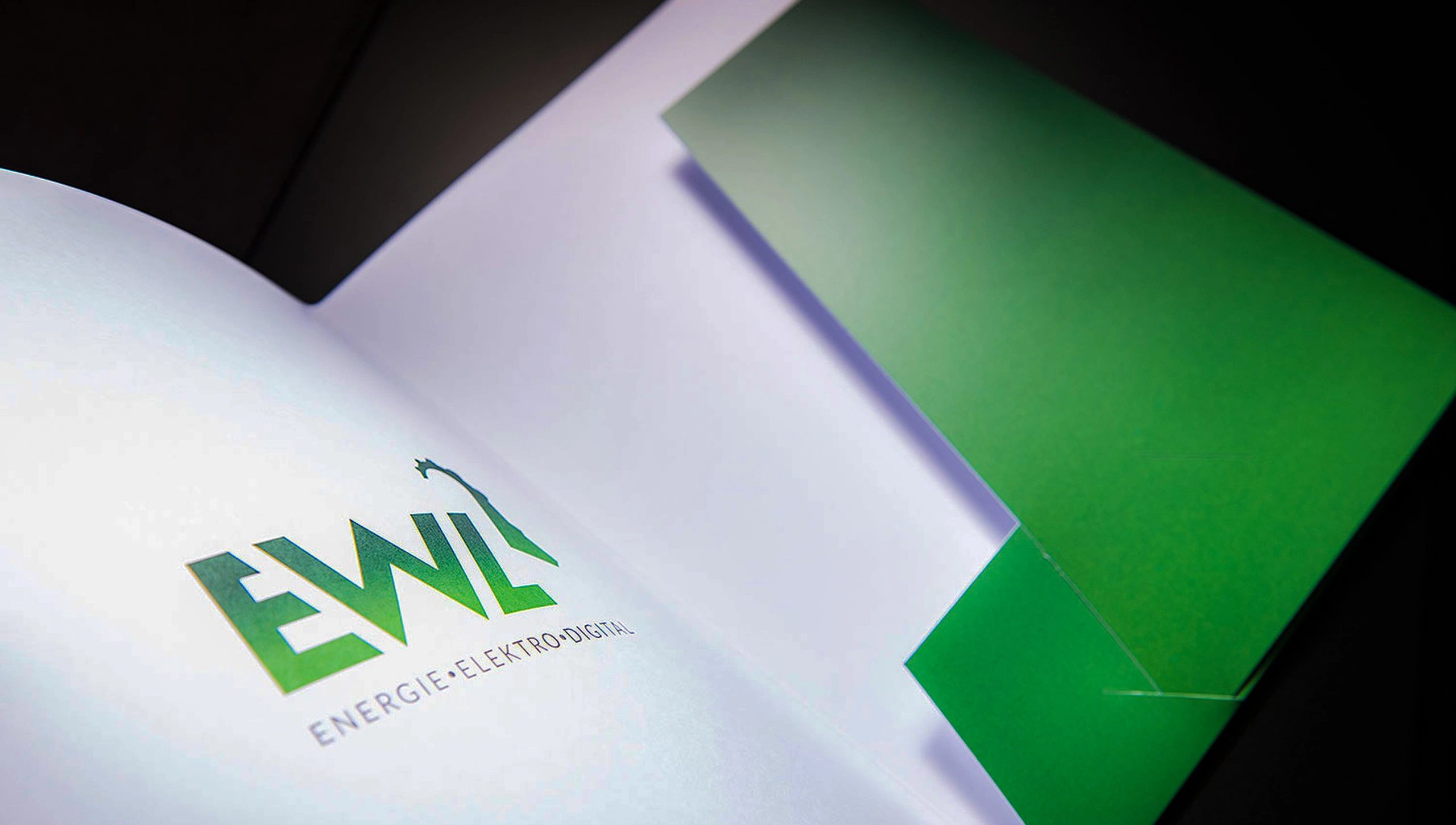 ewl-broschueren-design