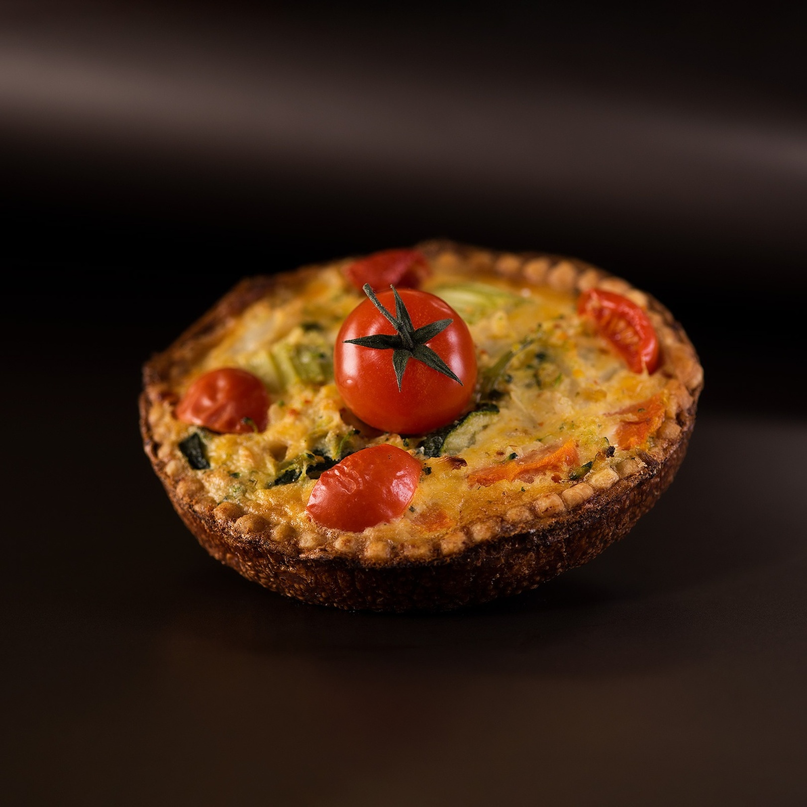 e621 - gemuese_quiche_tomate_monnier.jpg__1200x1200_q95_crop-1_subsampling-2.jpg