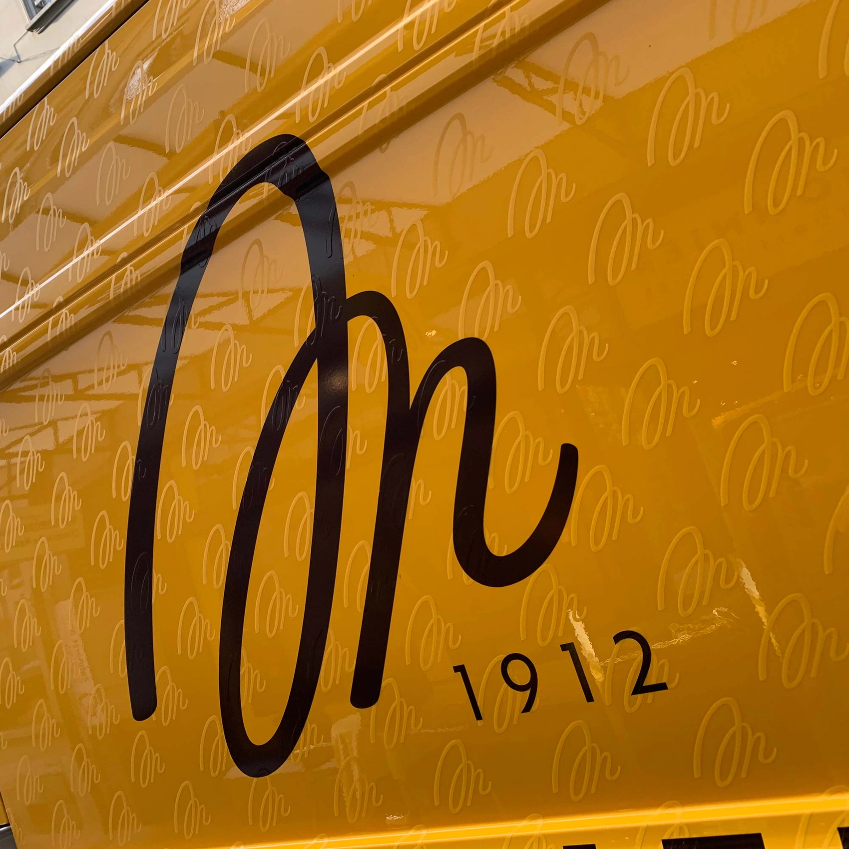 monnier-schaufenster-kampagne