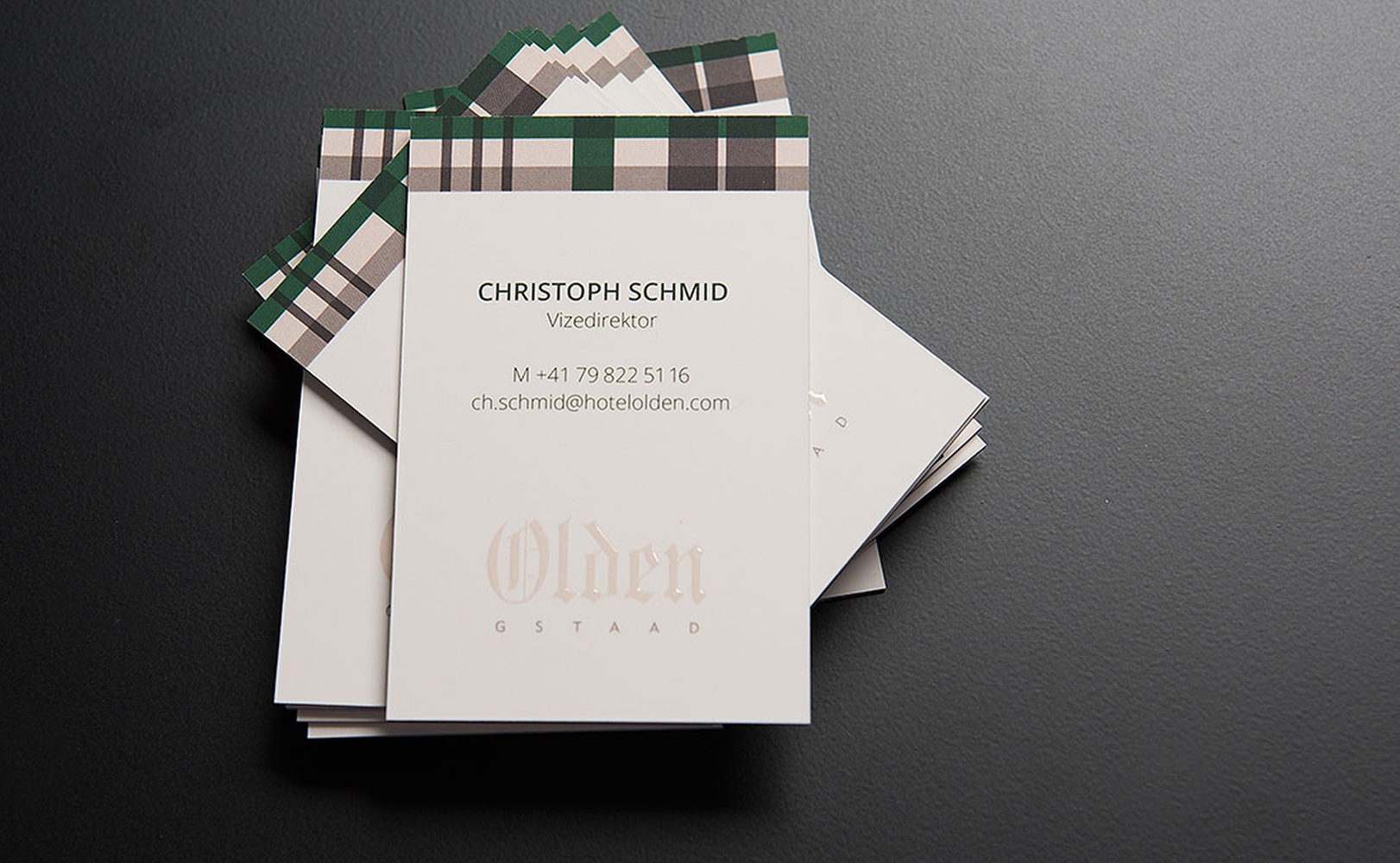 e621 - olden-gstaad-e621werbeagentur-bern-redsign-ci_2.jpg__2000x1133_q95_crop-1_subsampling-2_upscale-1.jpg