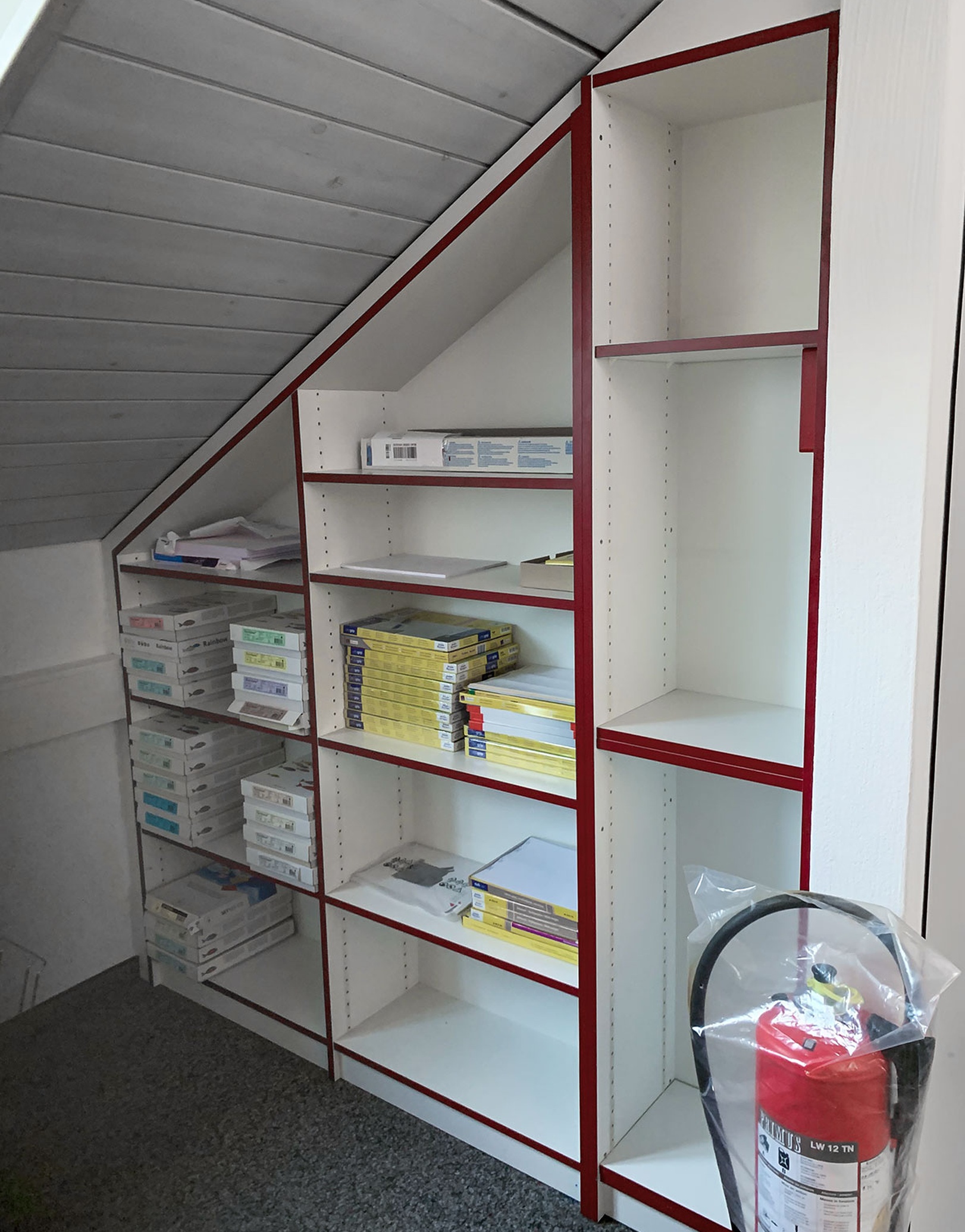 e621 - IMG_3159Swiss Equestrian_e621Werbeagentur_in_Bern_Realisiert_den_Umbau_der_Receoption_des_Schweizerischen_Pferdesporverbandes.jpg